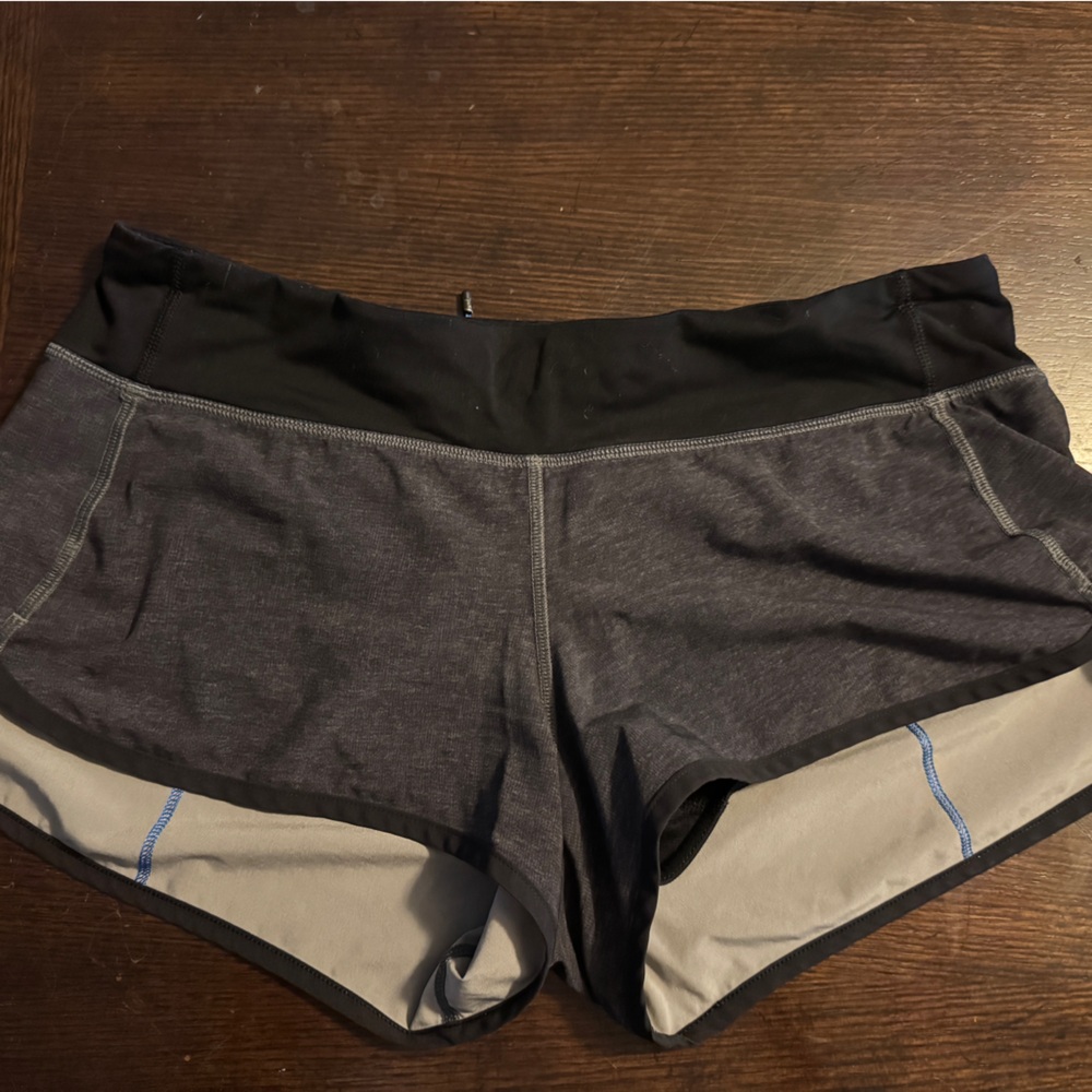 lululemon athletica Speed Up Low Rise Lined 2.5 inseam Womens Shorts